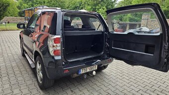 Suzuki Grand Vitaru 2,4i Automat - 4