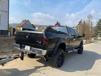 Dodge RAM 2500 5.7 HEAVY DUTY - 4