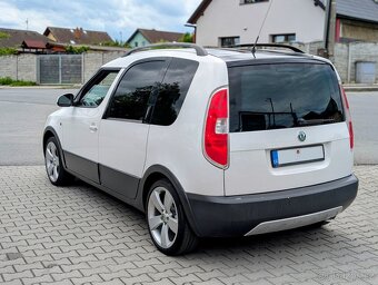 ŠKODA ROOMSTER SCOUT 1.6TDi 77kW 12/2012 - 4
