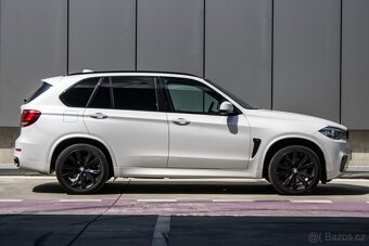 BMW X5 xDrive40d A/T - 4