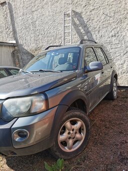 Land Rover Freelander - 4