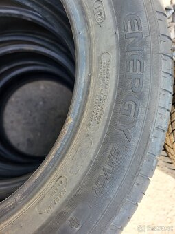 205 60 16" 96H...Michelin - 4