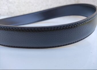 Pánský pásek Hugo Boss III, délka 120 cm, šířka 3,5 cm - 4