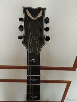 Prodám kytaru DEAN černý Les Paul - 4