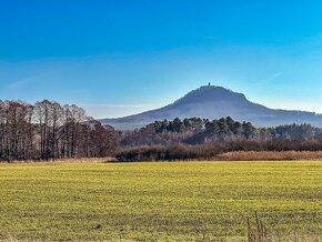 Pozemek u cyklostezky - 4