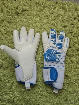 BU1 ONE BLUE HYLA 8,5 - 4