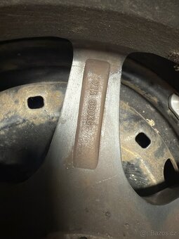 Prodam alu s pneu R16 - 4