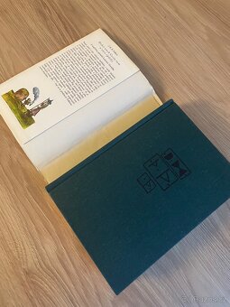 Hobit - 1. vydání 1979 - VÝBORNÝ STAV - 4