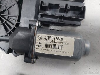 Motorky oken na stahovačky Octavia 2 - 4