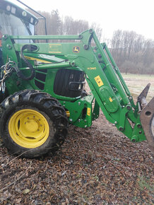 Přední tříbodový závěs na John Deere - 4