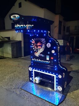 Kickboxer Multiplayer boxer Jakar novy rok - 4