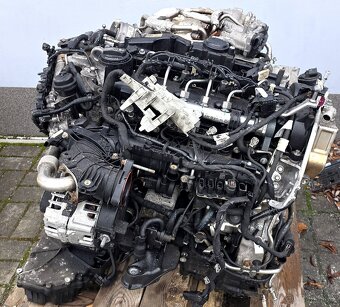 Motor MB 654 920. V-class 300d - 4