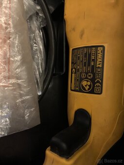 Dewalt D25124 + vrtáky - 4