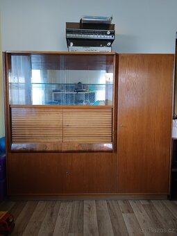 Prodám skříně z 60let - 4
