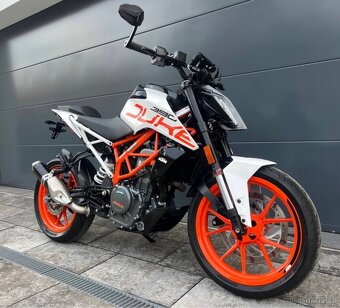 KTM Duke 390 r.v. 21 - 4