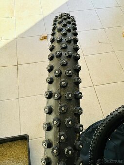 zimní ráfky 29",pláště Schwalbe s hroty. Ice spiker pro. - 4