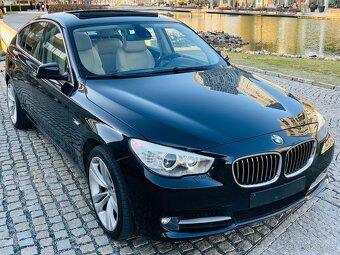 BMW Řada 5 535i GT AUT KAMERA VÝHŘEV SERVISKA PANORAMA - 4