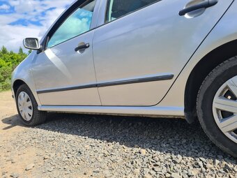 Fabia Combi 1.4 16v LPG ve výbavě,bez koroze a závad - 4