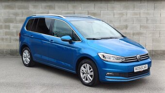VW Touran 2.0TDI 110kW DSG Highline 1.maj-NEHAV-ČR-DPH - 4