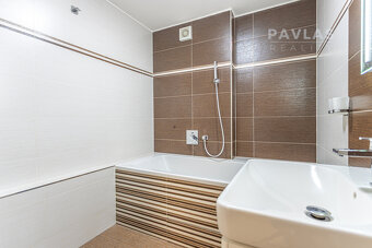 Rodinný dům 5+2, 250m2 s garáží, FVE v Rožnově, ul. J. Buděš - 4
