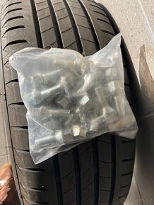 Alu kola 215/60 R17 96H letní sada - 4