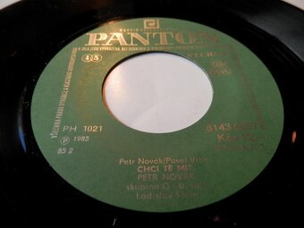 Petr Novák, G & B – Chci Tě mít / Svítíš (SP) - 4