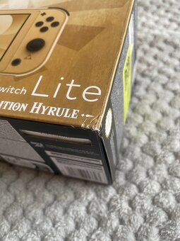 Nintendo Switch lite Hyrule Edition (nové, nerozbalené - 4