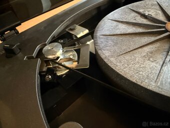 Pridam Gramofon Tesla NC470 - 4