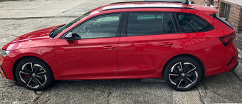 Octavia, Octavia Combi RS iV plug-in hybrid (2021) - 4