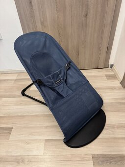 BabyBjörn Lehátko dark blue mesh - 4