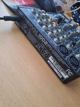 Behringer Xenyx 1002FX - 4