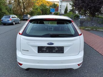 Ford Focus 1.4i 16v | 2010 | 102tis km - 4