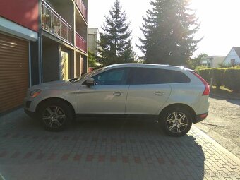 Volvo  XC60 - 4