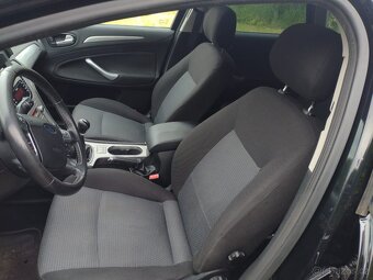 Mondeo 2.0i - 4