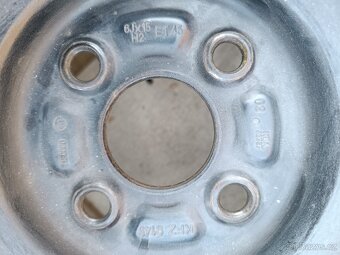 Kola Toyota Corolla - 4