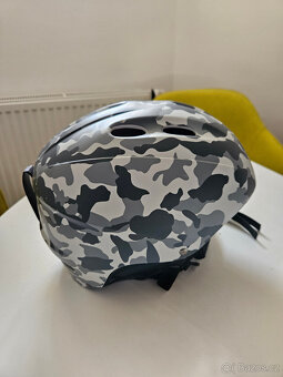 Lyžařská přilba GIRO - 4