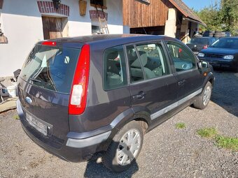 Ford Fusion 1.6 - 4