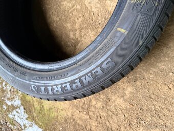 prodám zimní 185/55/15 Semperit - 4