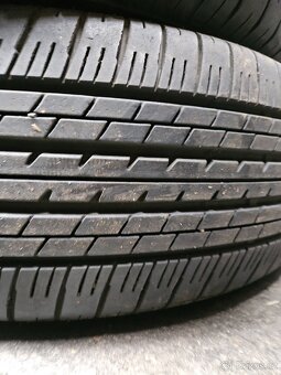 235/60R18 103H  Bridgestone - 4