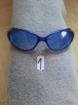 Sluneční brýle, dioptrické brýle, pouzdra na brýle - 4