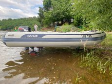 Člun RIB s laminátovým dnem Selva 3,5m + motor Suzuki DF15 - 4