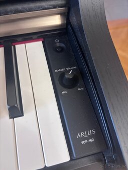 Digitální piani Yamaha YDP 162 - 4