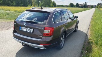 Škoda Octavia Combi 3 // 4x4 DSG // Scout - 4