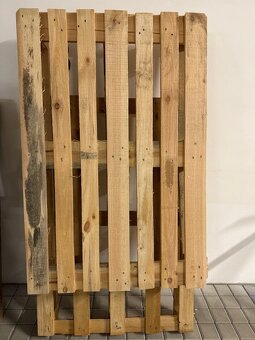 Daruji 6 dřevěných palet za odvoz - 4