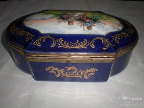 krásná porcelánová dóza - 4