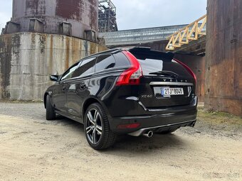 Volvo XC60 D5 R-Design - 4