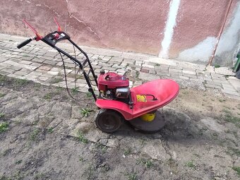 Bubnová sekačka na vysokou trávu Adéla - 4