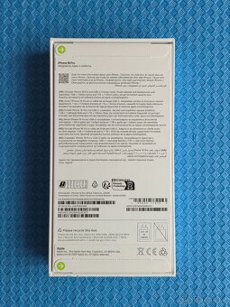 iPhone 16 Pro 256GB bílý NOVÝ NEROZBALENÝ - 4