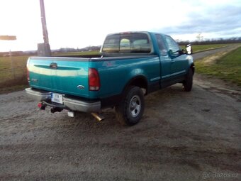 Ford F-150 5.4 V8 - 4