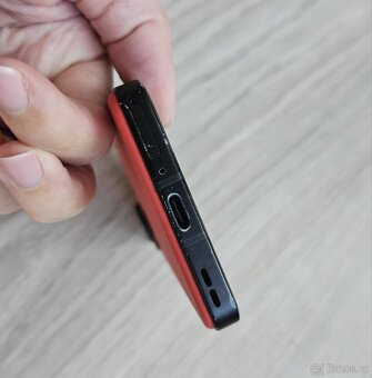 Asus Zenfone 9 red - 4